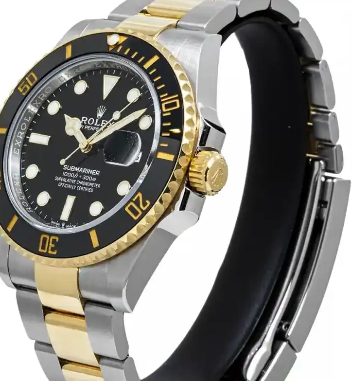 Prestigious JewelLers Submariner Yes 126613LN Rolex 0313